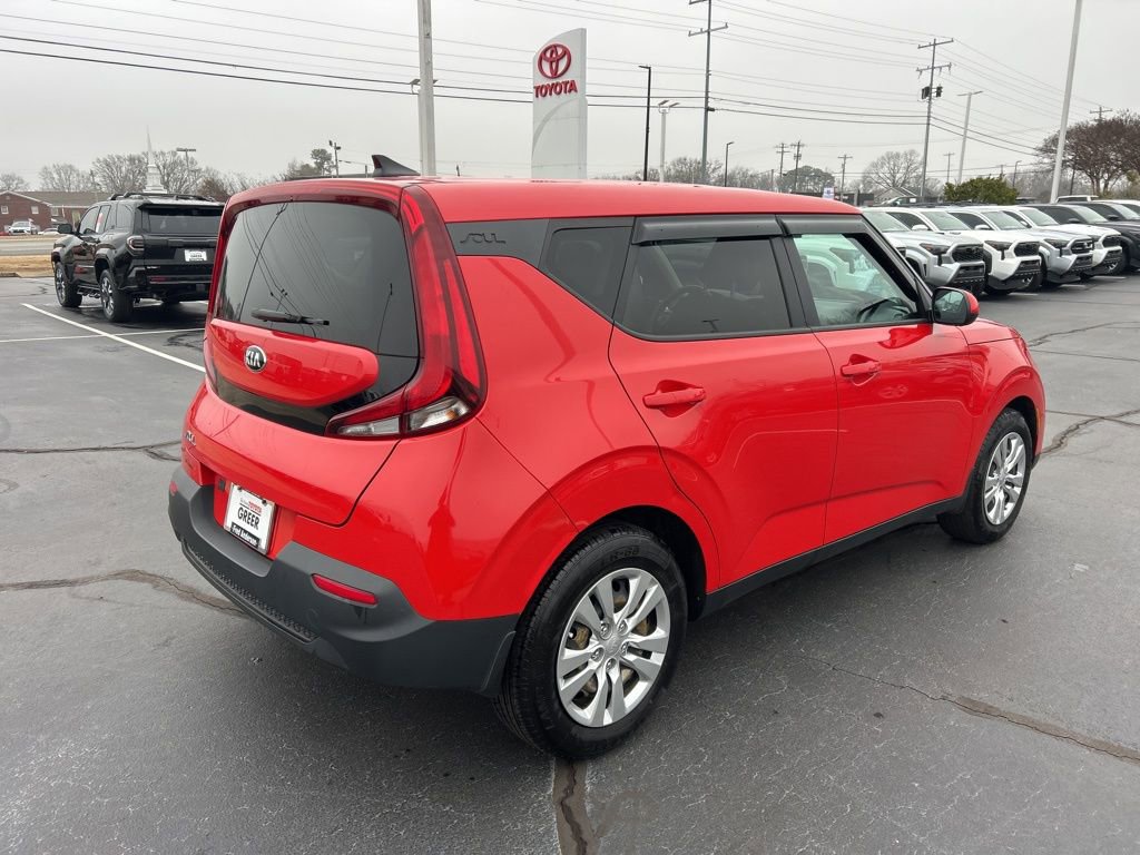 Used 2020 Kia Soul LX image 16