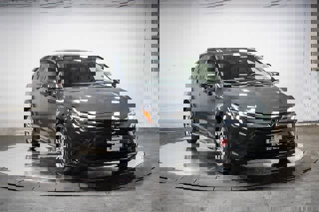 Certified 2025 Toyota Corolla LE image 5