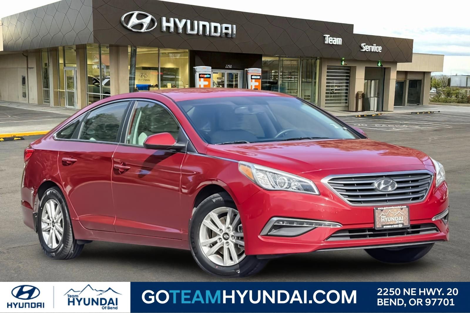 Used 2015 Hyundai Sonata SE w/ Option Group 02