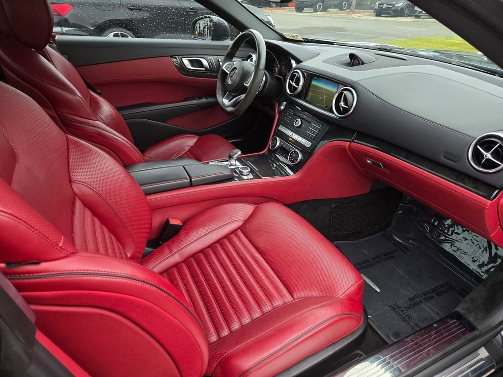 Used 2019 Mercedes-Benz SL 550 image 22