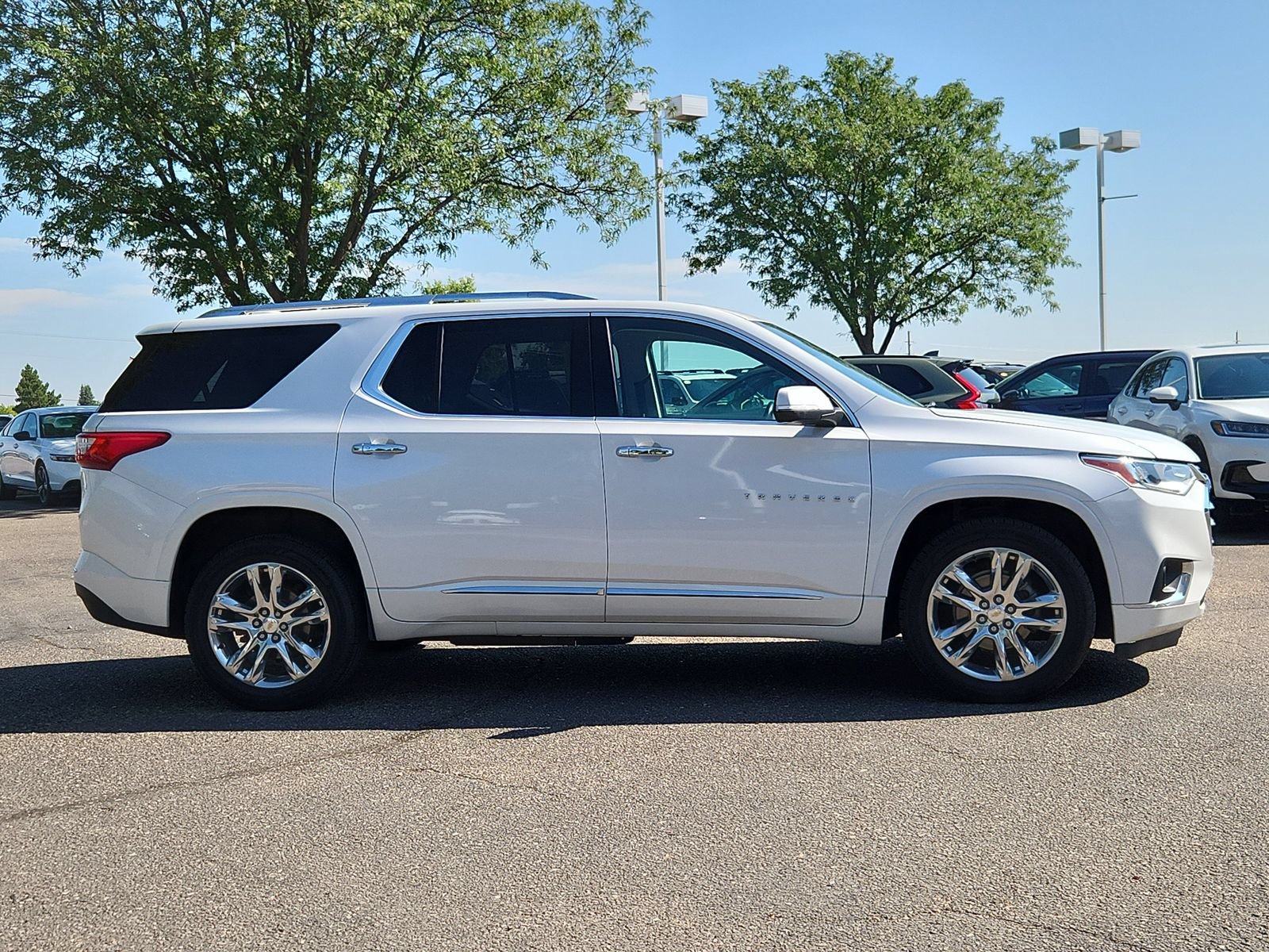 Used 2021 Chevrolet Traverse High Country AWD/4WD image 6