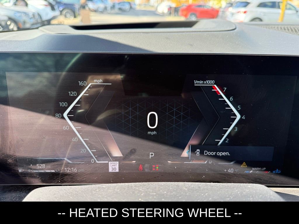 Used 2024 BMW X5 xDrive40i w/ Premium Package image 9