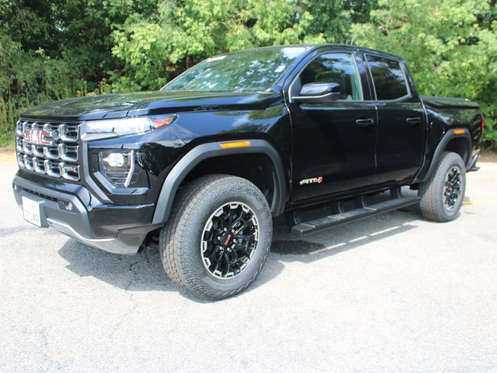 New 2026 GMC Canyon AT4 image 2