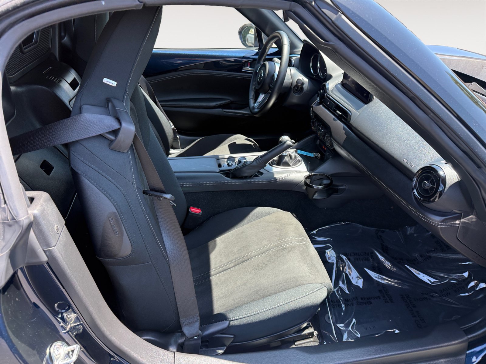 Certified 2025 MAZDA MX-5 Miata Club RWD image 18