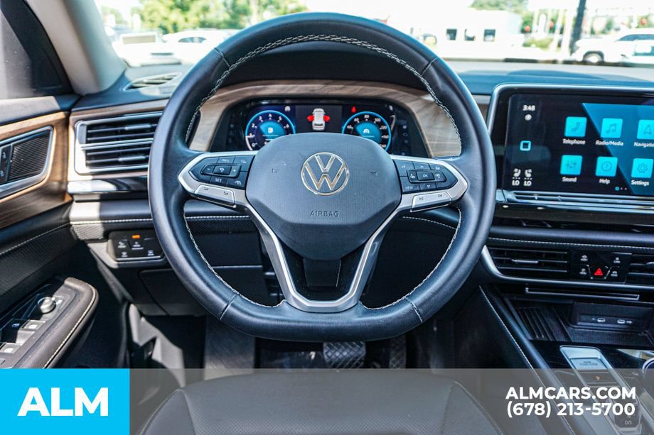 Used 2025 Volkswagen Atlas SE FWD image 29