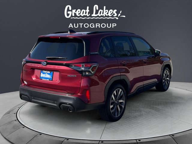 Used 2025 Subaru Forester Touring AWD/4WD image 5