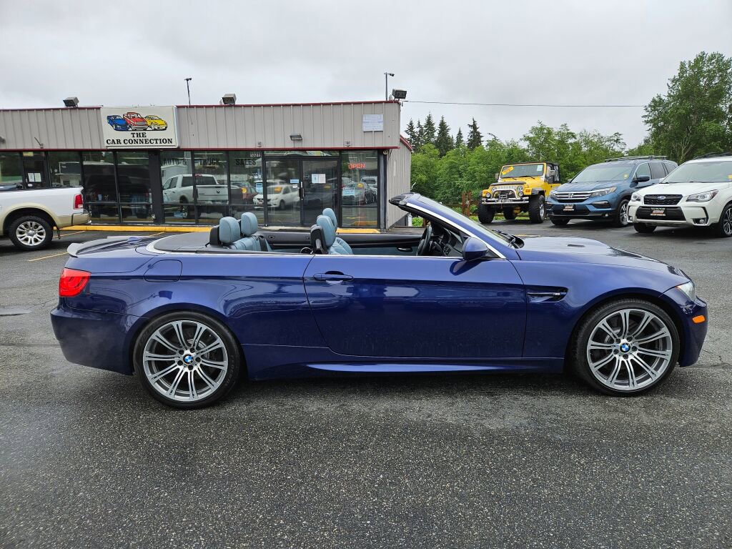 Used 2013 BMW M3 Convertible RWD image 4