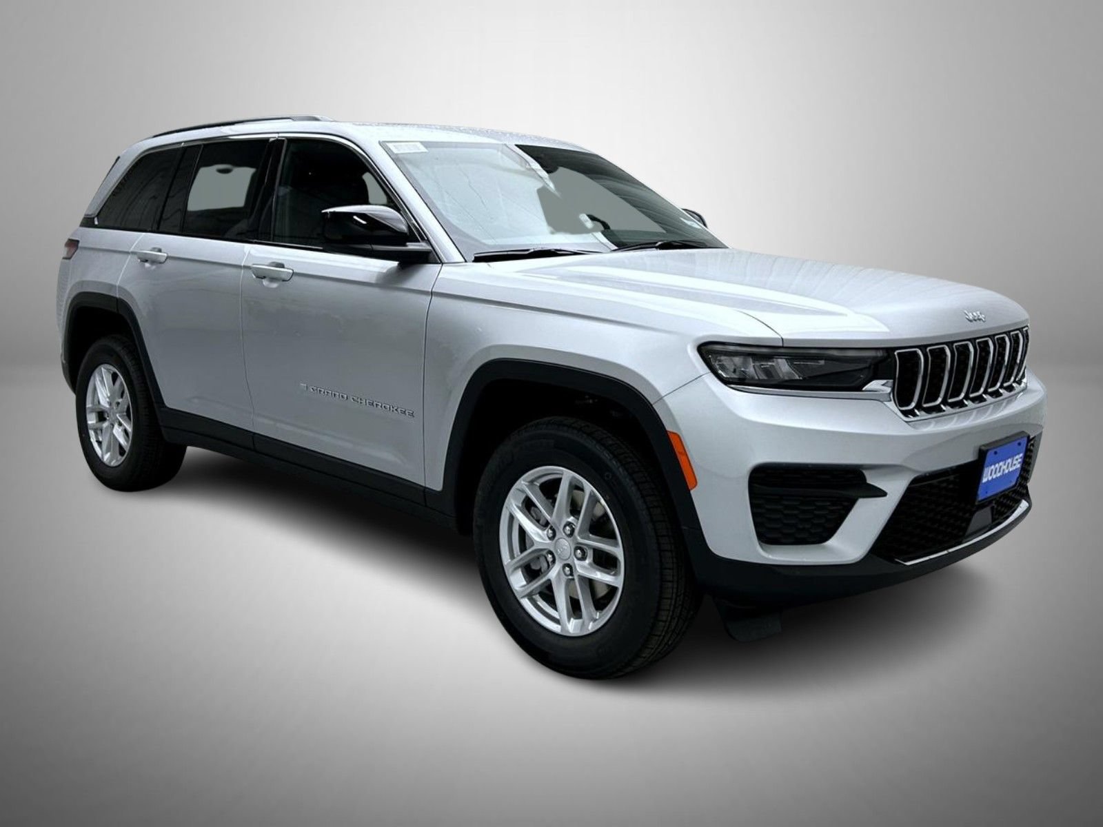 New 2026 Jeep Grand Cherokee Laredo X AWD/4WD image 3