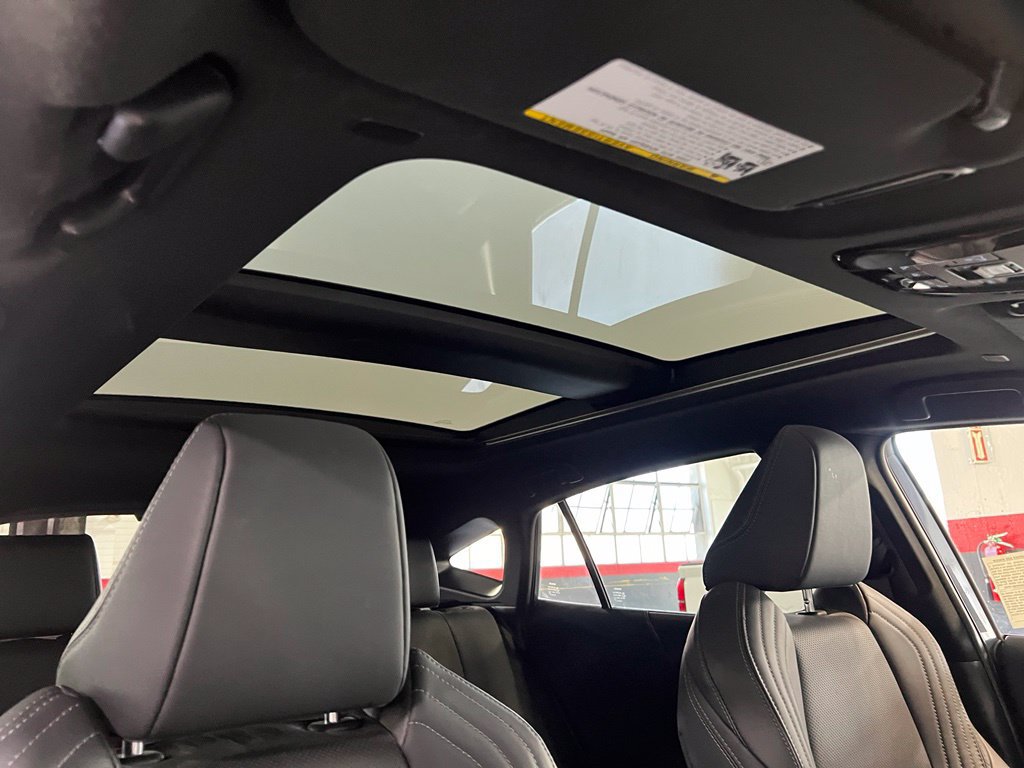 Certified 2024 Toyota Venza Limited AWD/4WD image 24