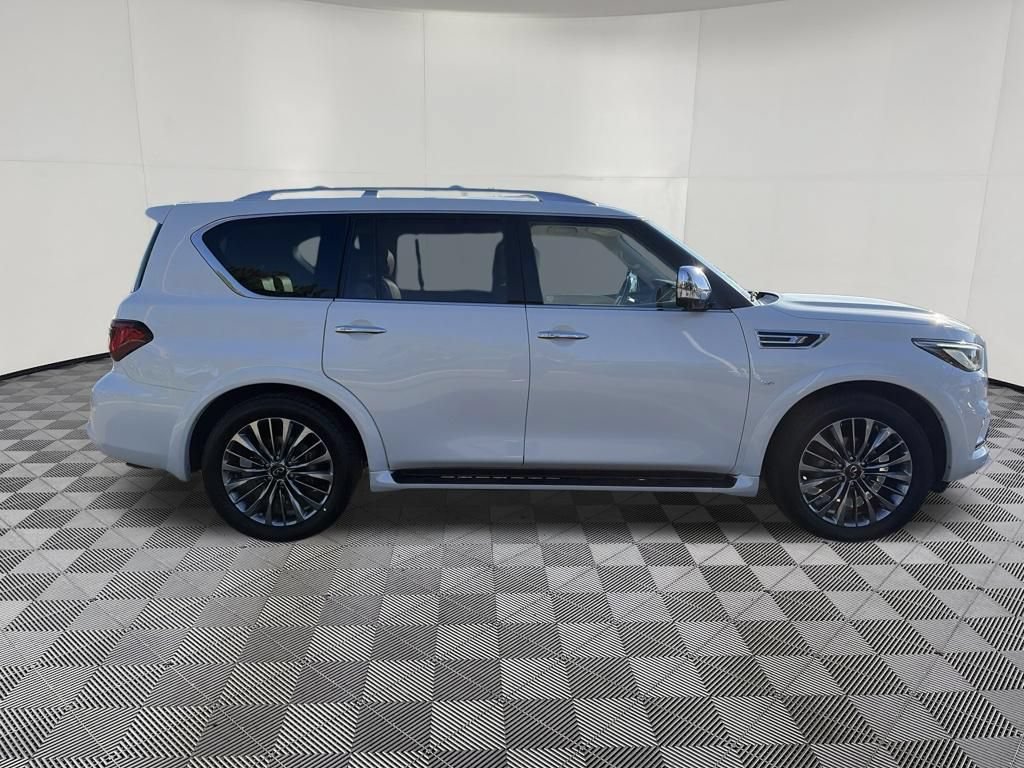 Used 2018 INFINITI QX80 4WD w/ Deluxe Technology Package image 11