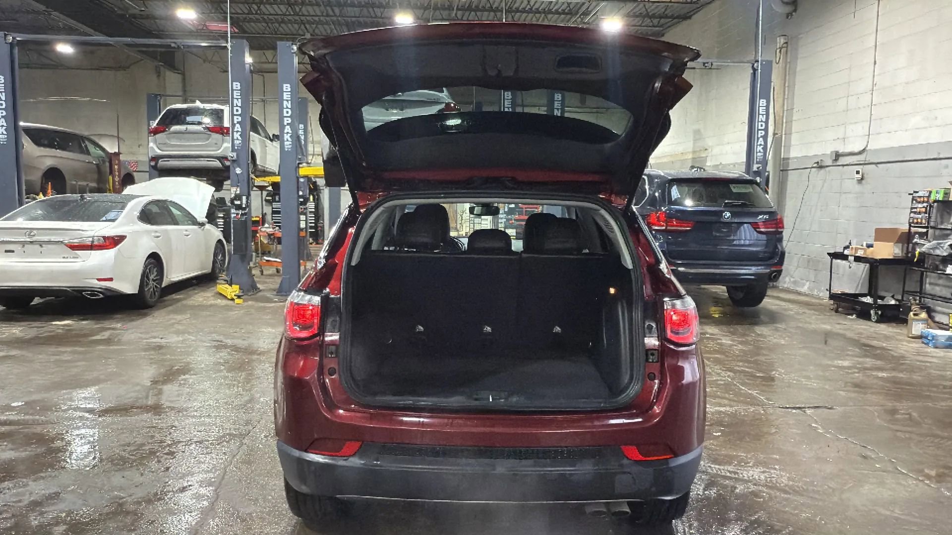 Used 2021 Jeep Compass Limited w/ Sun and Sound Group image 27