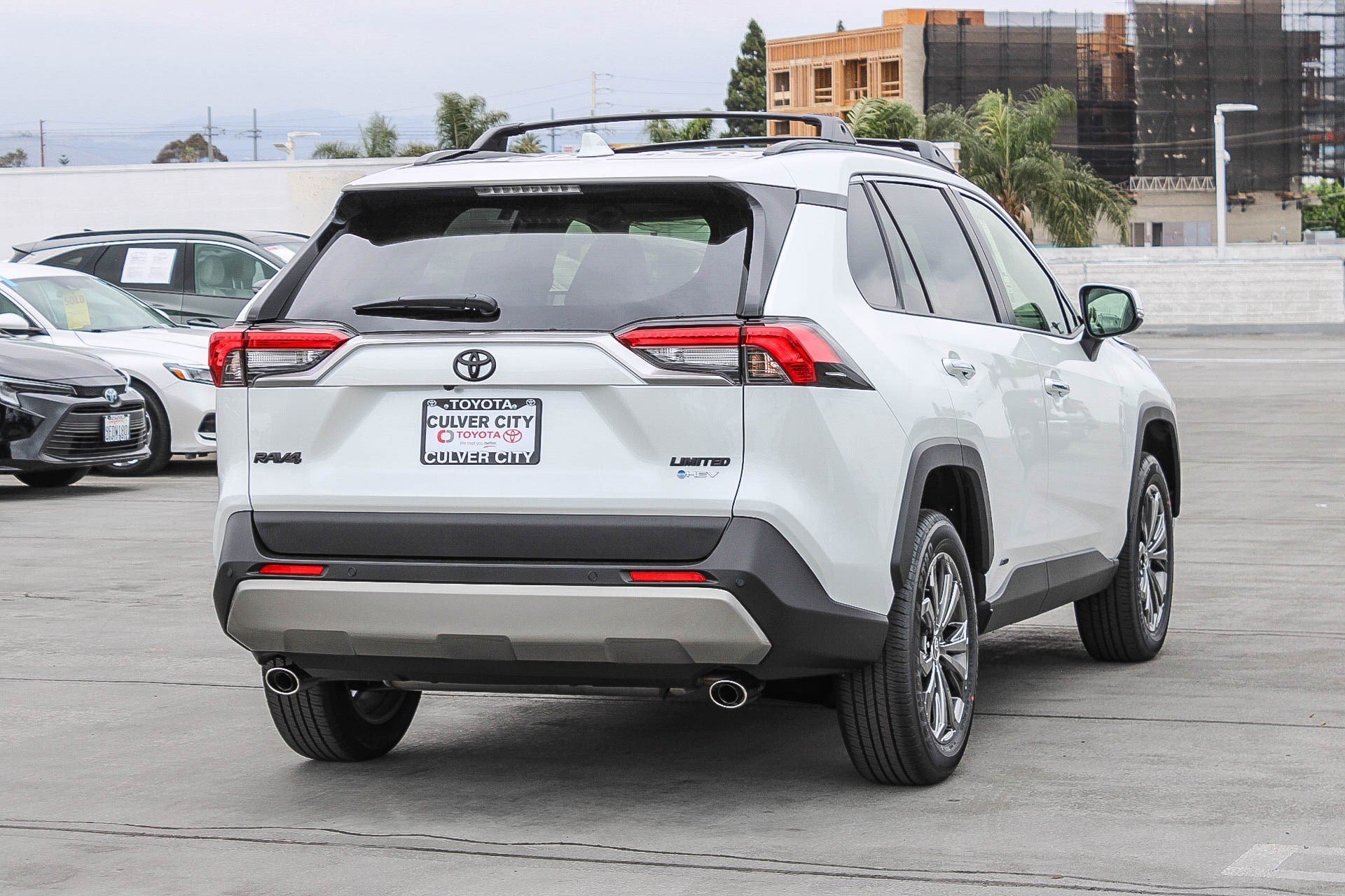 New 2025 Toyota RAV4 Limited image 9