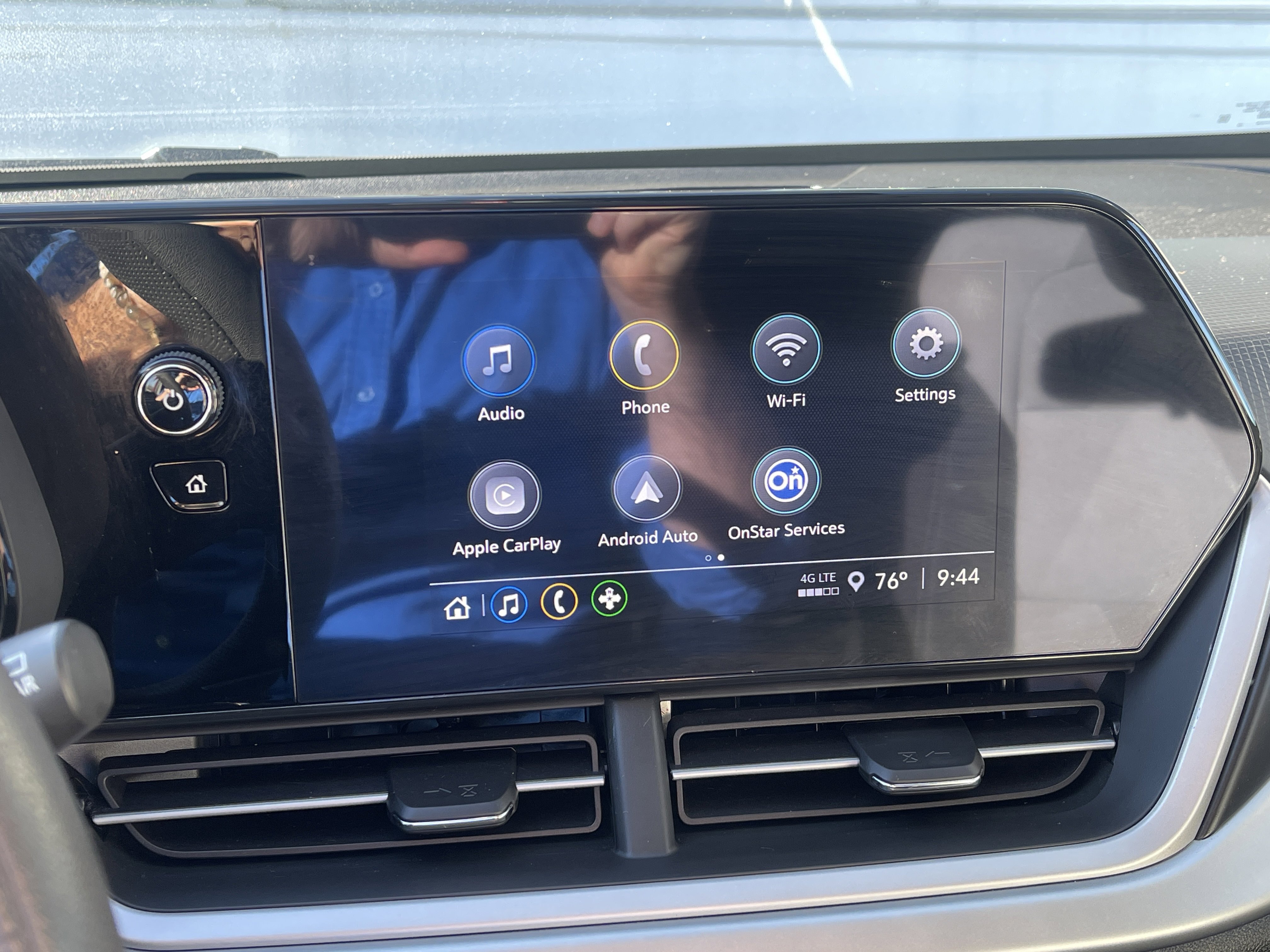 Used 2024 Chevrolet Trax LS w/ LS Convenience Package image 21