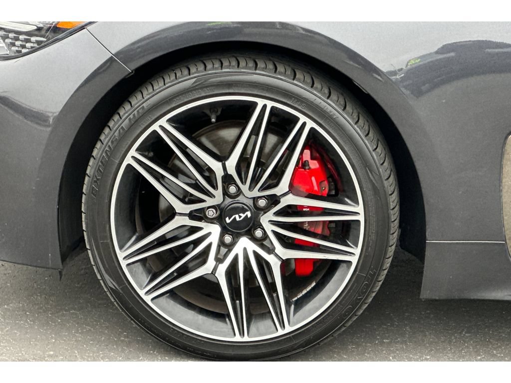 Used 2022 Kia Stinger GT1 w/ Red Interior Color Package RWD image 33