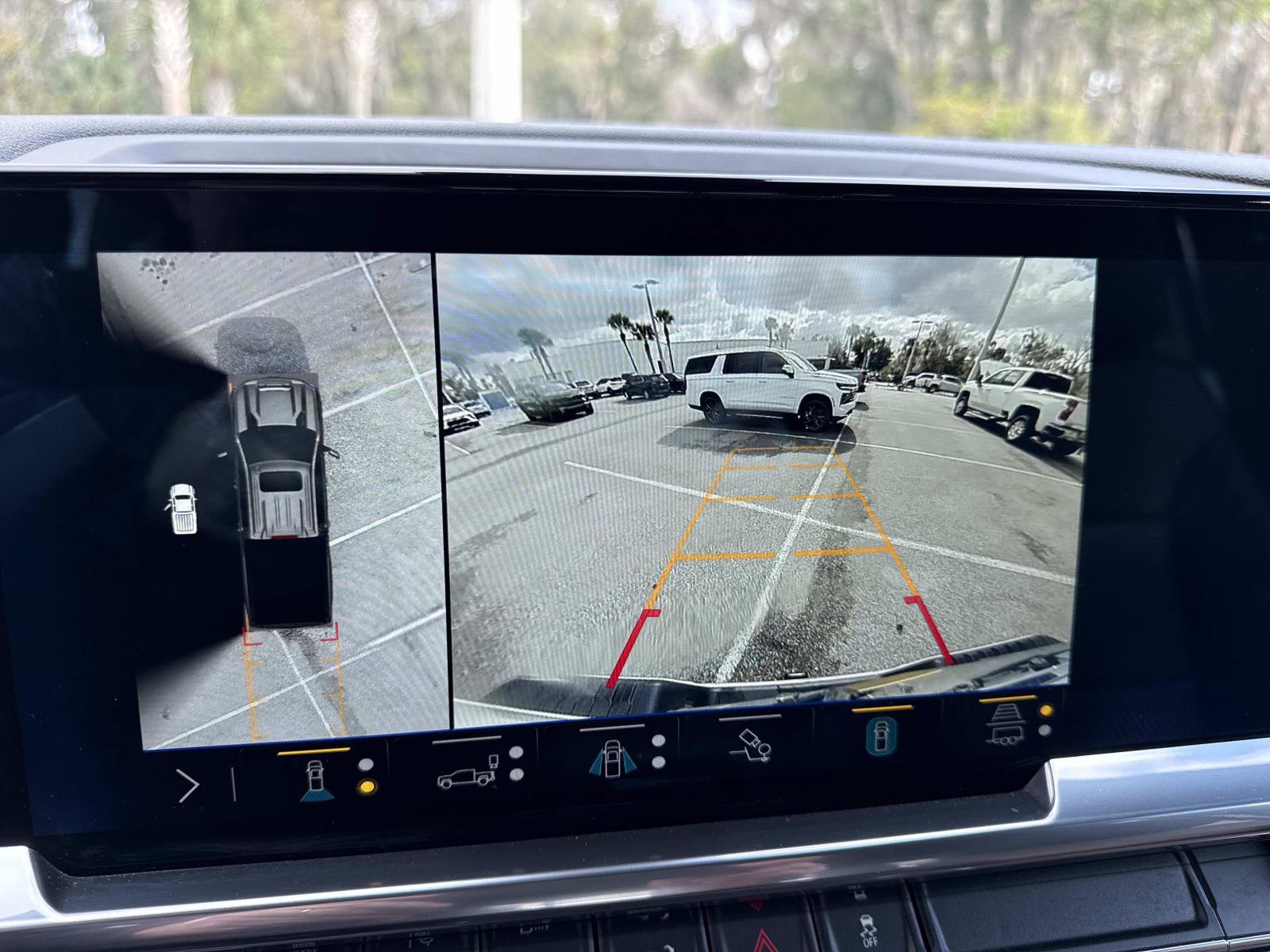 Used 2024 Chevrolet Silverado 2500 High Country image 24