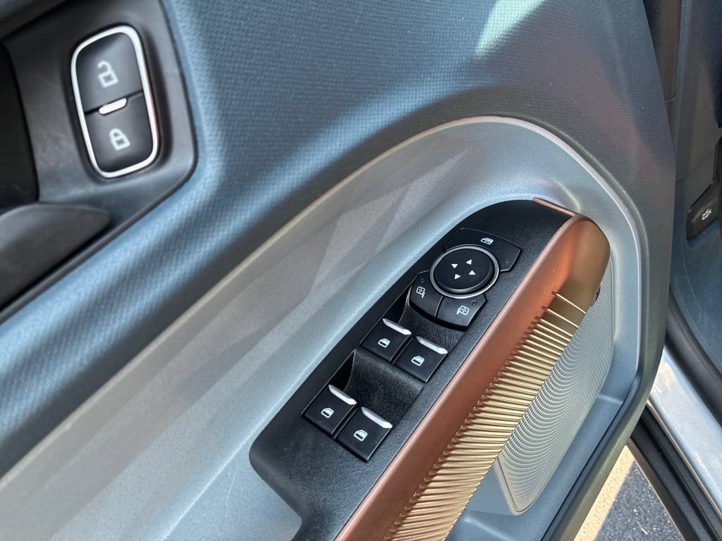 Used 2024 Ford Maverick Lariat w/ FX4 Off-Road Package AWD/4WD image 11
