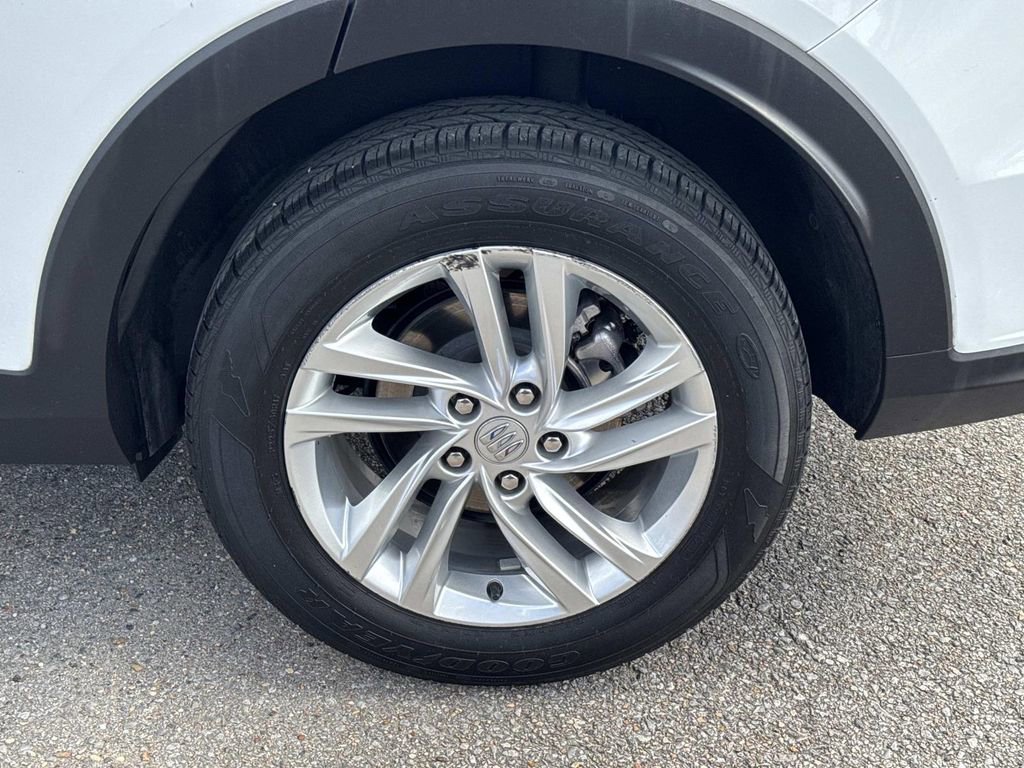 Certified 2025 Buick Envista Sport Touring FWD image 4