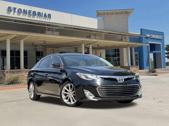 Used 2014 Toyota Avalon XLE Touring FWD image 2