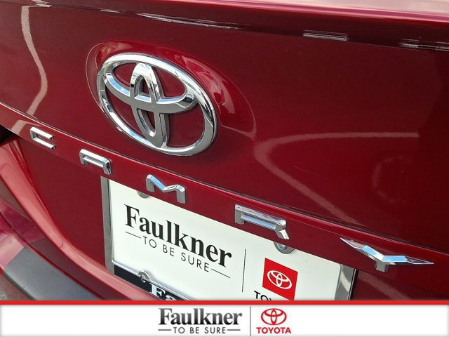 Used 2018 Toyota Camry L image 29