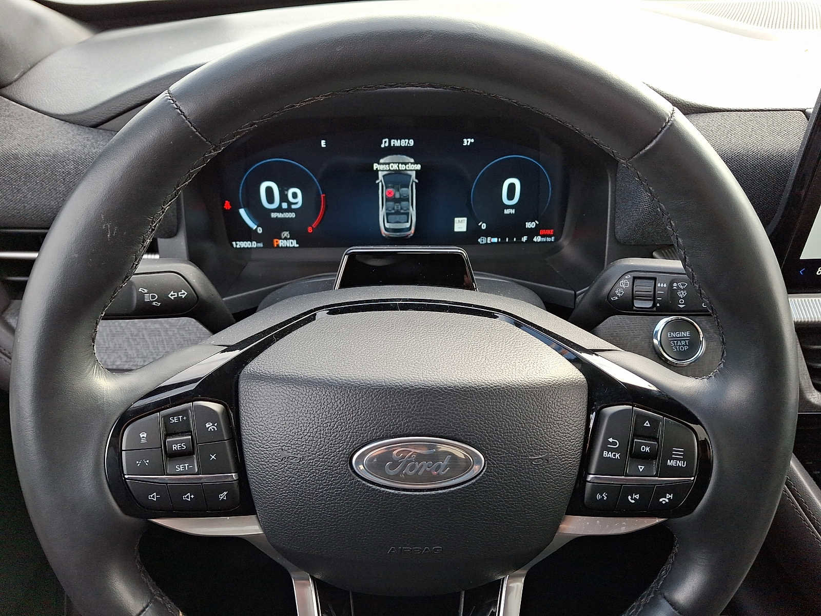 Certified 2025 Ford Explorer Platinum w/ LUX Leather Package image 20