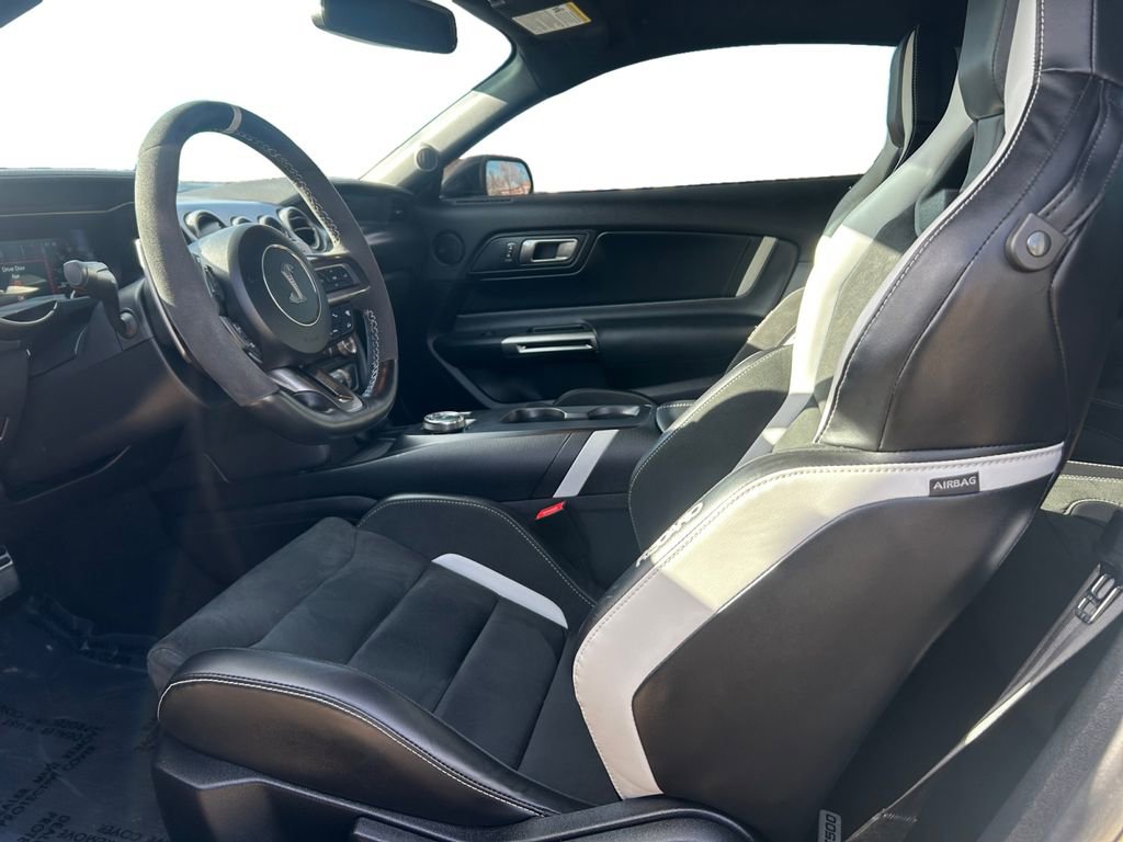 Used 2022 Ford Mustang Shelby GT500 w/ Technology Package image 11