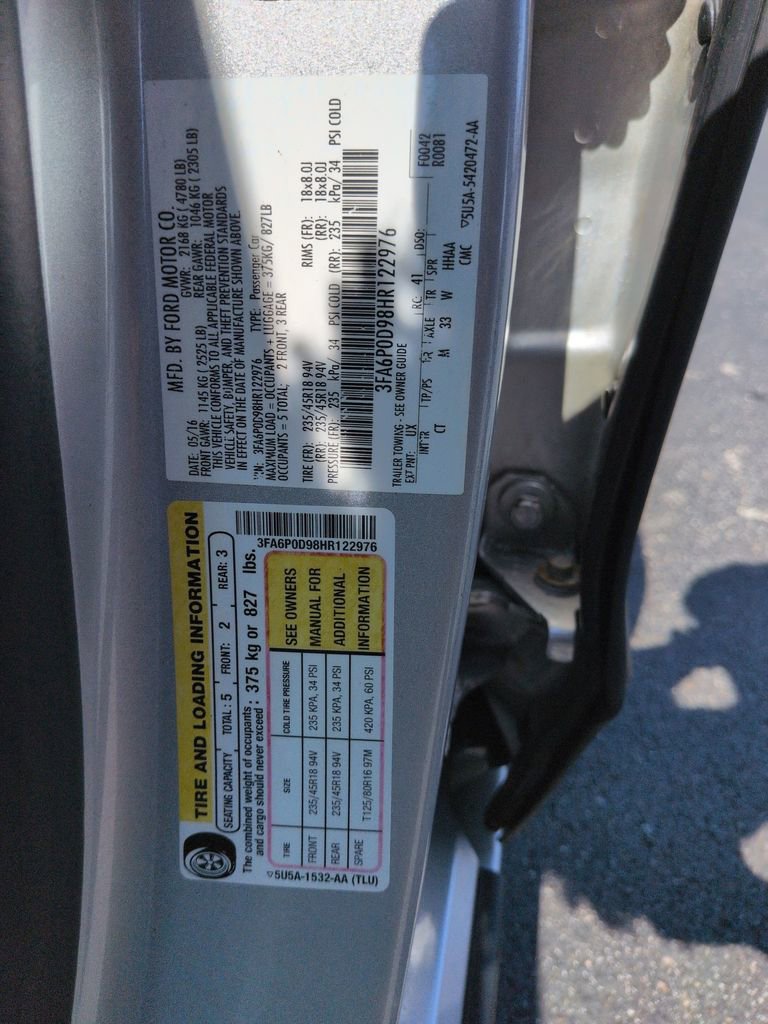 Used 2017 Ford Fusion Titanium AWD/4WD image 30
