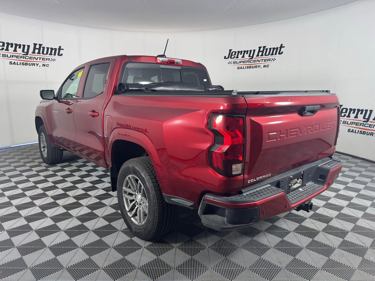 Used 2026 Chevrolet Colorado LT w/ Advanced Trailering Package RWD image 9