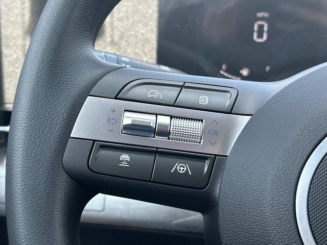 New 2027 Hyundai Kona SE AWD/4WD image 8