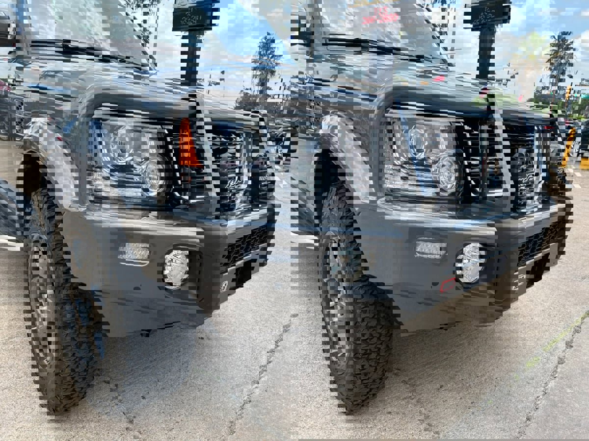 Used 2016 Land Rover LR4 image 10