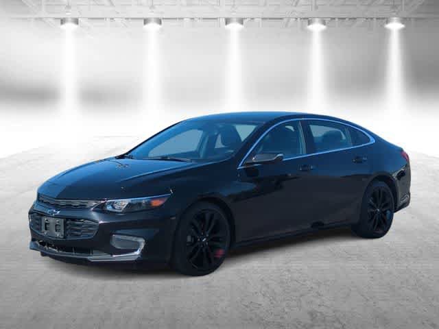 Used 2018 Chevrolet Malibu LT w/ Leather Package FWD image 3