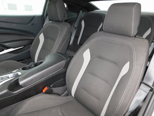 Used 2023 Chevrolet Camaro LT image 13