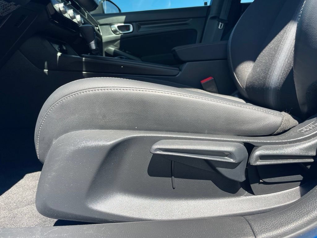 Certified 2025 Honda Civic Sport image 24