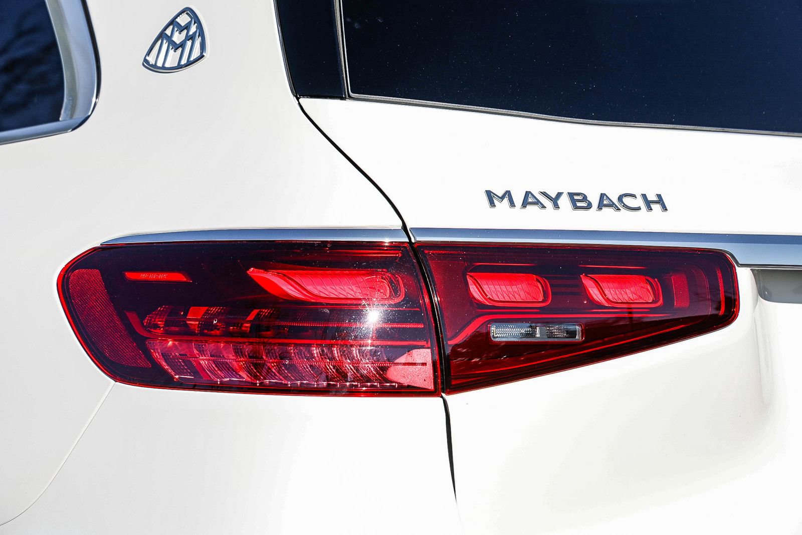 Certified 2025 Mercedes-Benz Maybach GLS 600 4MATIC image 8