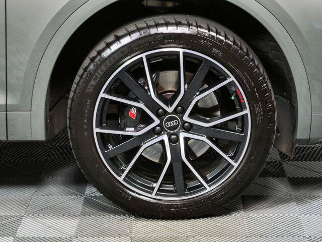 Used 2023 Audi SQ5 Premium Plus w/ Premium Plus Package AWD/4WD image 39