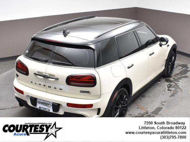 Used 2022 MINI Cooper Clubman S w/ Premium Package image 38