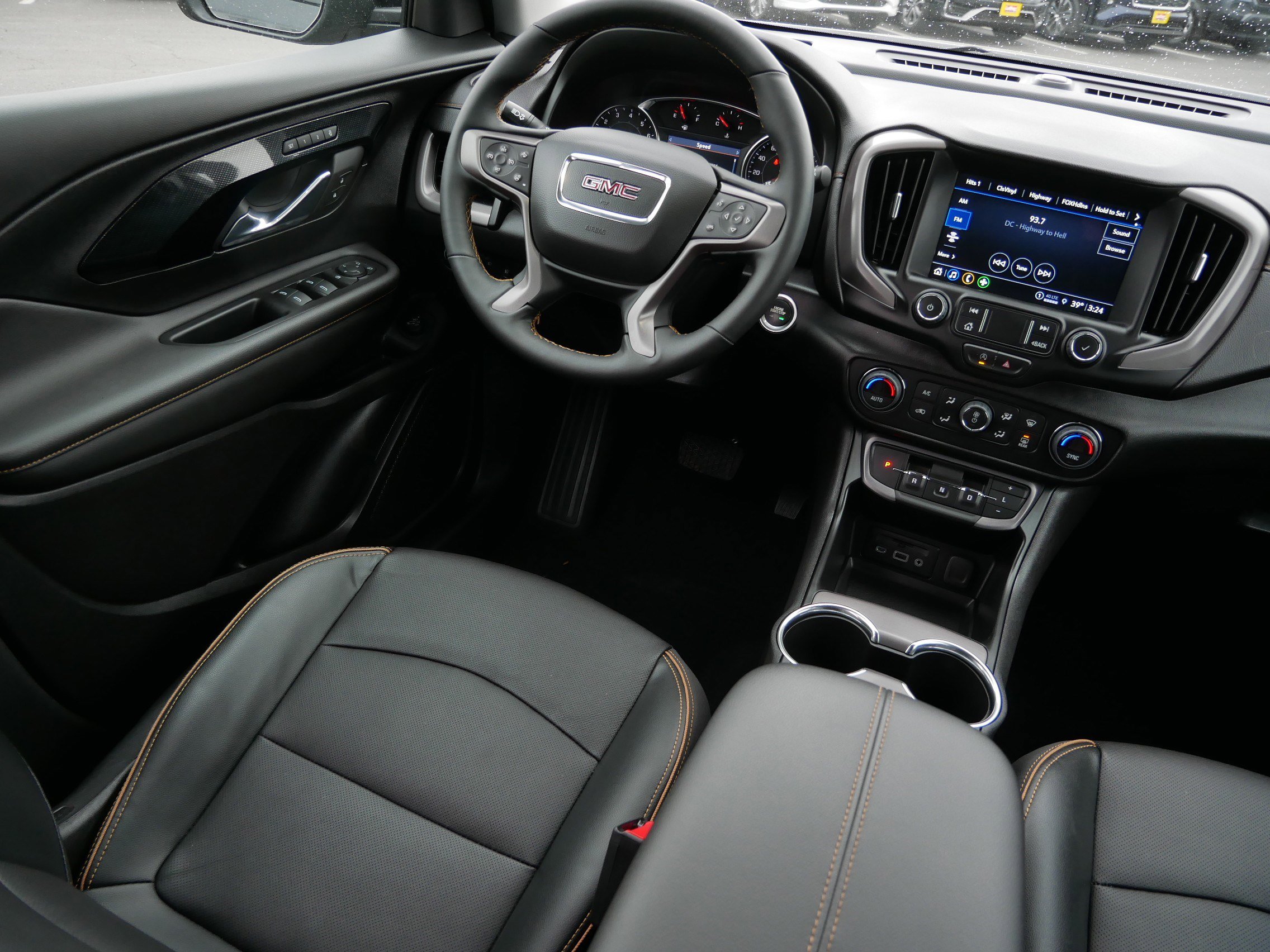 Used 2023 GMC Terrain AT4 w/ LPO, Floor Liner Package image 9