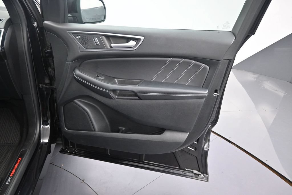 Used 2023 Ford Edge ST AWD/4WD image 21