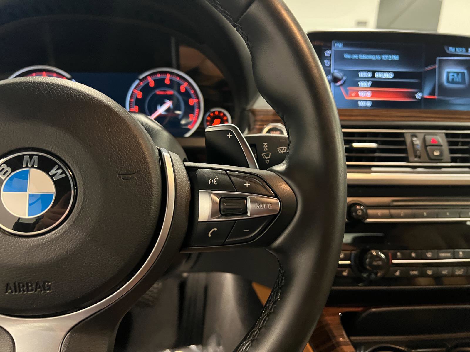 Used 2017 BMW 650i Convertible image 14