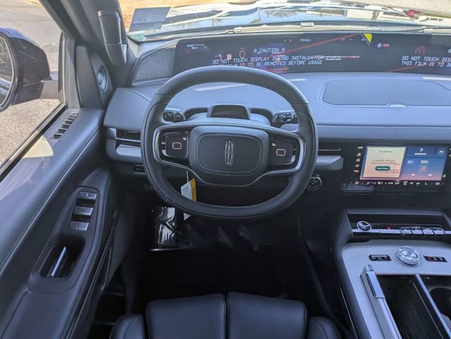 New 2026 Lincoln Navigator Reserve w/ Jet Appearance Package image 14