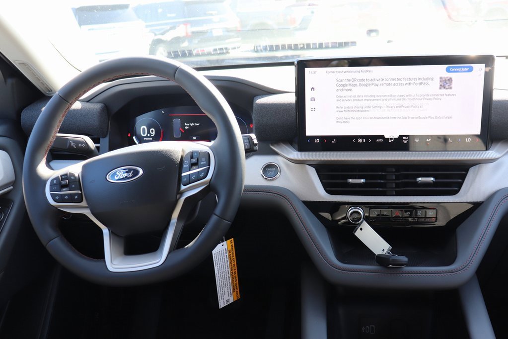 New 2026 Ford Explorer Active image 2