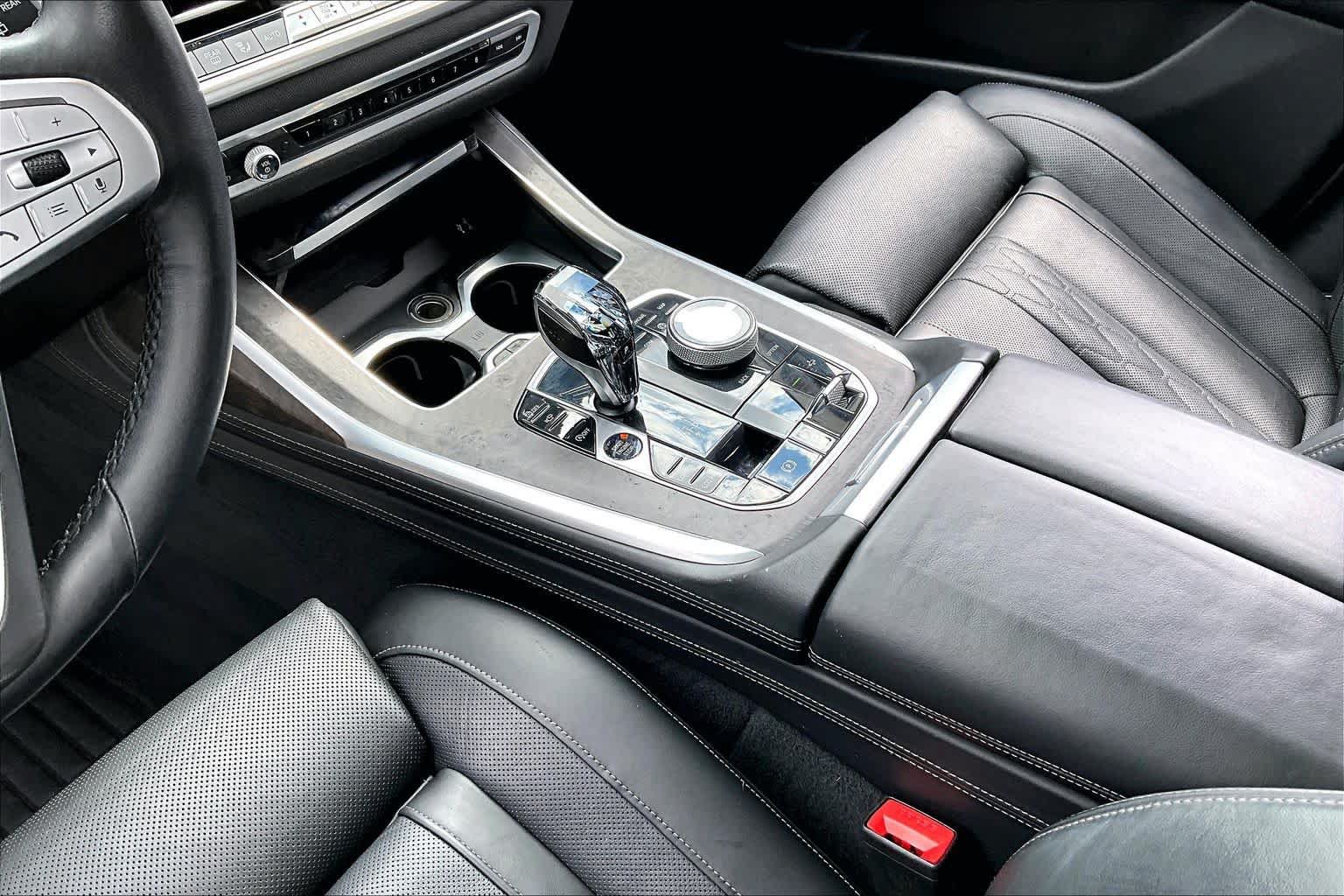 Used 2020 BMW X7 xDrive40i w/ Executive Package AWD/4WD image 17