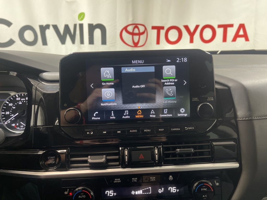 Used 2025 Nissan Pathfinder SL image 24