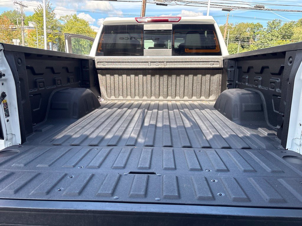 Used 2024 GMC Sierra 1500 SLT w/ SLT Convenience Package AWD/4WD image 19