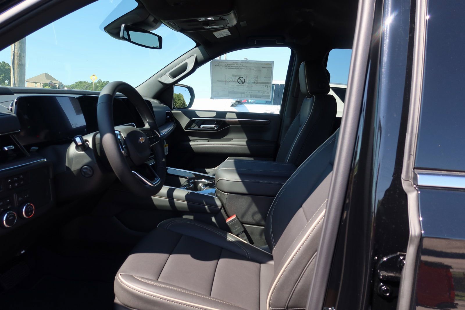 New 2025 Chevrolet Tahoe Premier image 13
