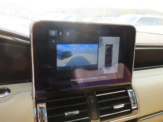 Used 2020 Lincoln Navigator L Reserve w/ Luxury Package image 31