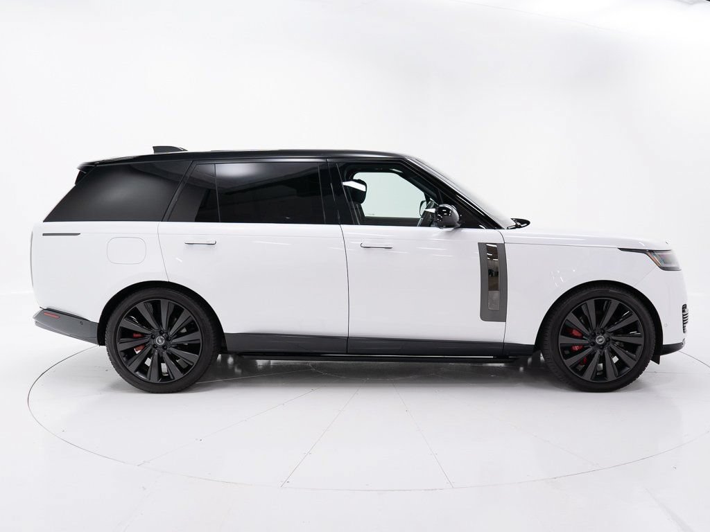 Used 2023 Land Rover Range Rover SV AWD/4WD image 6