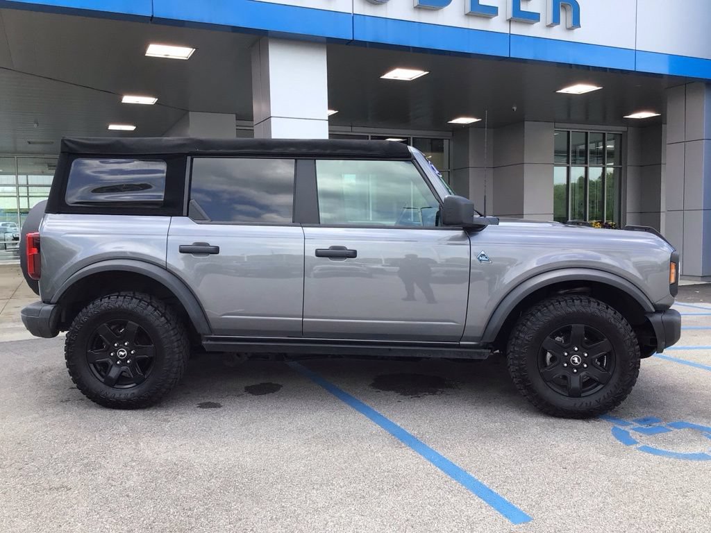 Used 2022 Ford Bronco Black Diamond AWD/4WD image 6