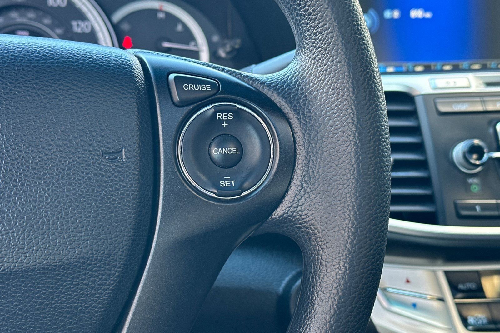 Used 2013 Honda Accord EX image 26