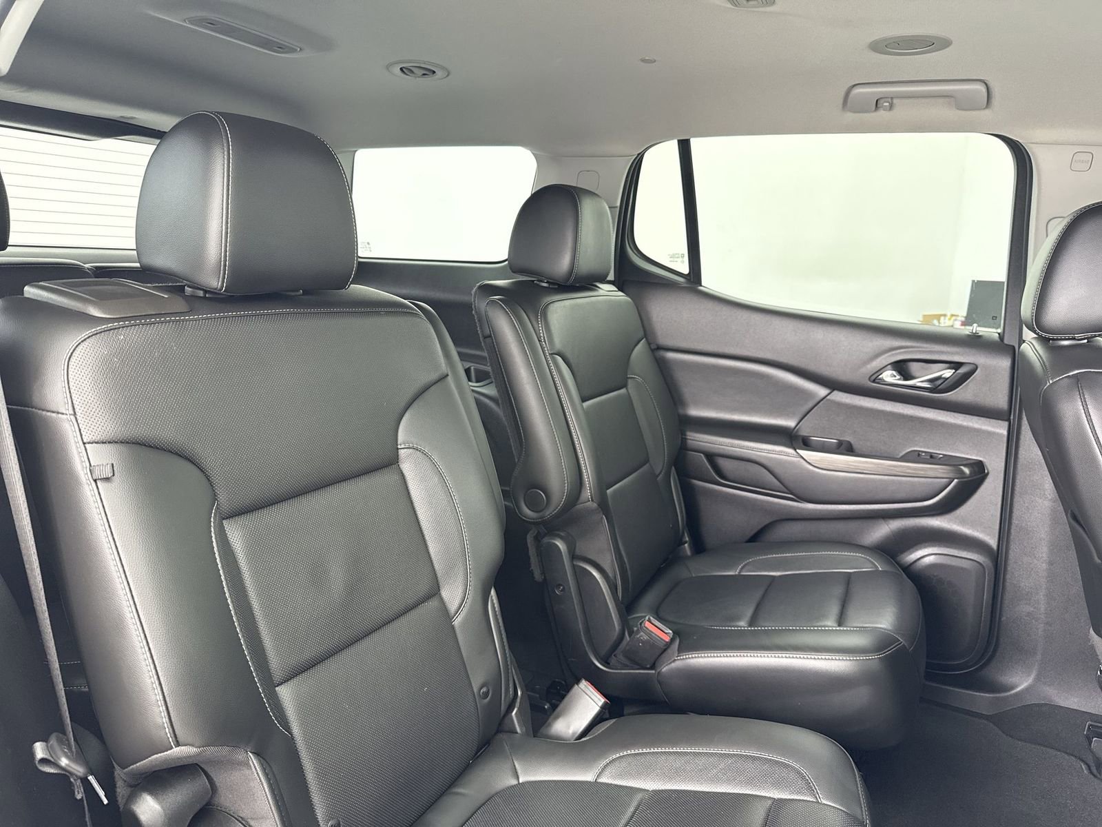 Used 2020 GMC Acadia SLT image 38