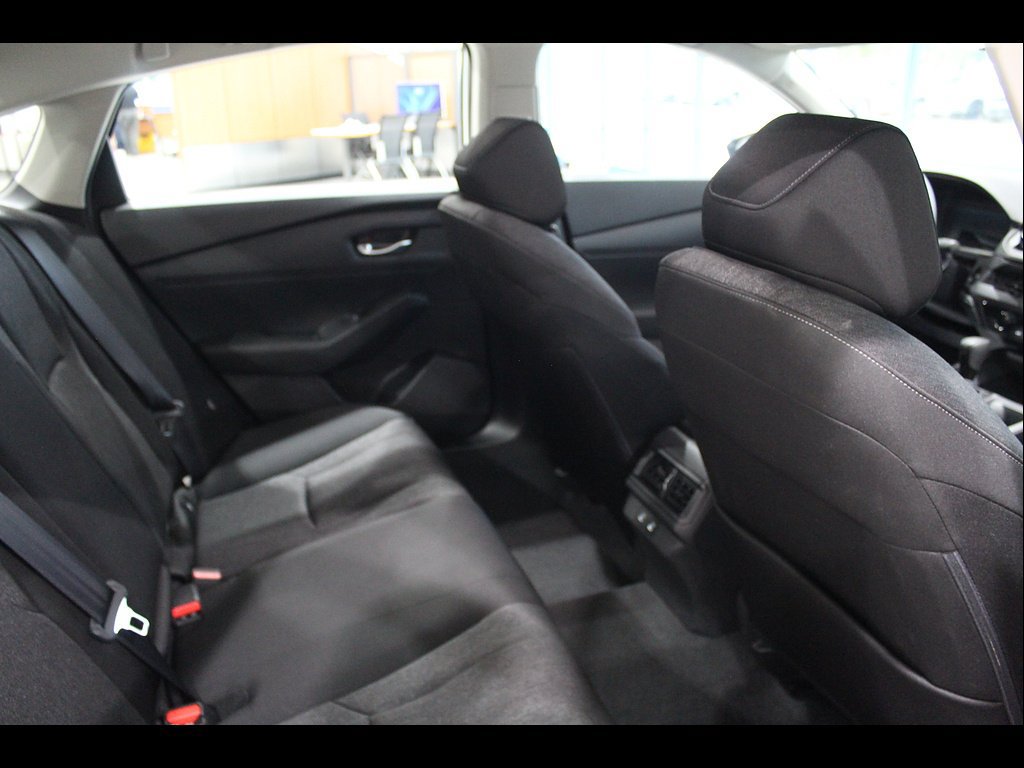 Certified 2025 Honda Accord LX image 20